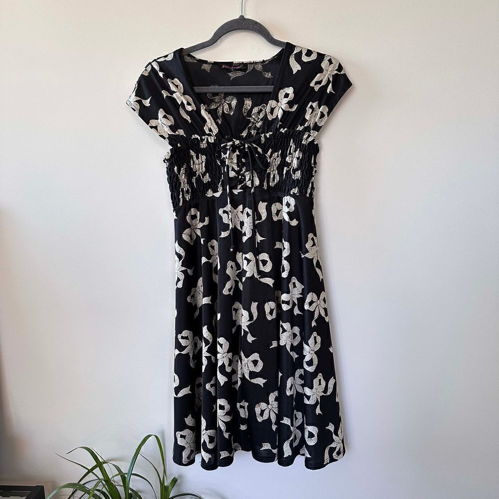 Betsey Johnson Vintage Y2K Lace Up Mini Dress 6‎ - Picture 6 of 13